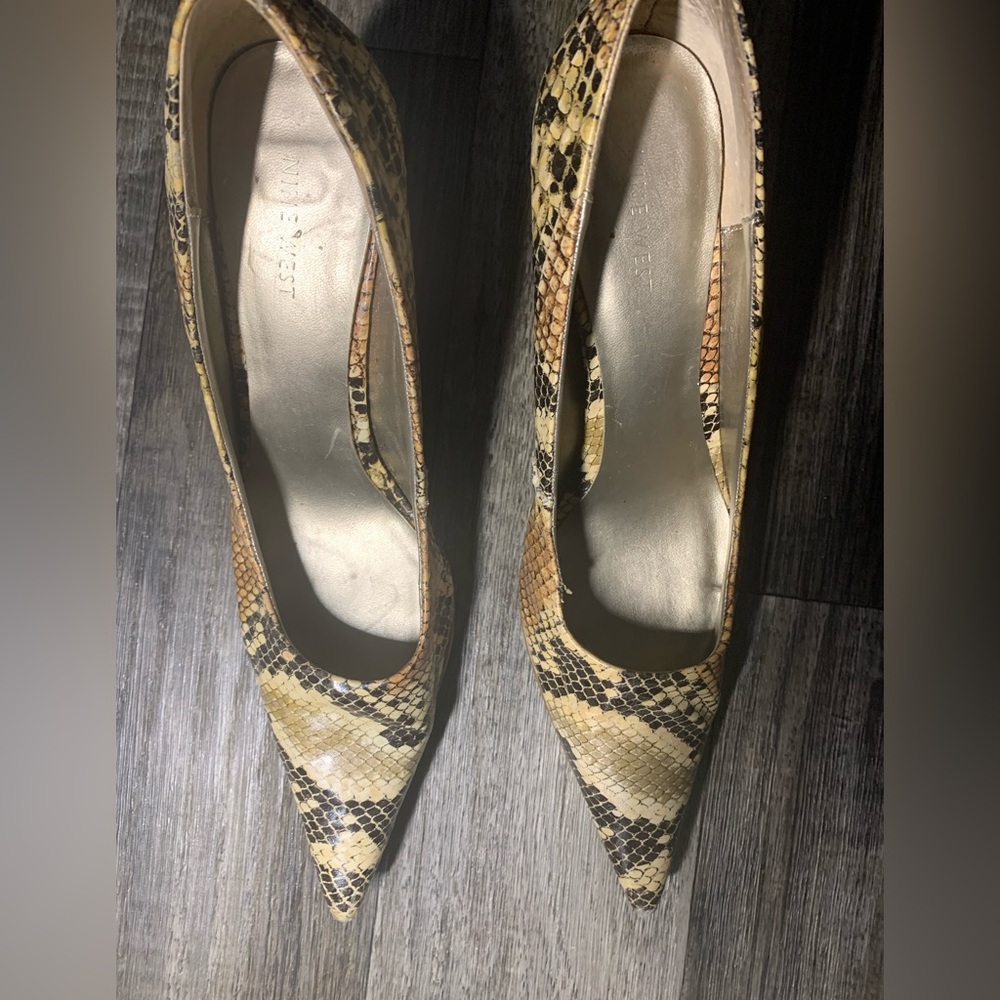 Tan multi python high heels - Picture 2 of 6